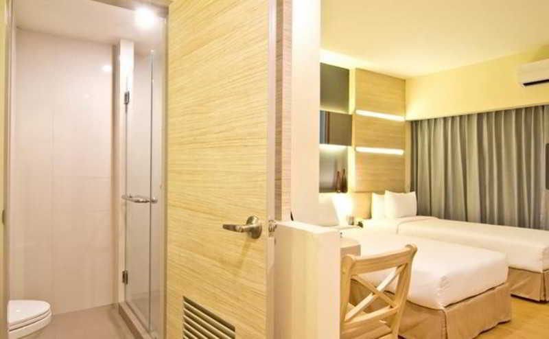 Hotel Sunshine One Pattaya Esterno foto